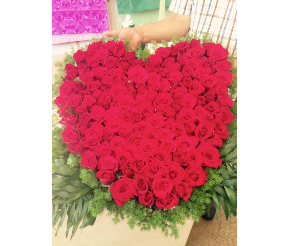 St Elie Flowers lebanon,Florists in lebanon, lebanon florists, flowers in lebanon, lebanon flowers, flower shops in lebanon, lebanon flower shops, send flowers in lebanon, wedding flowers in lebanon, lebanon wedding flowers, wedding bouquets in lebanon, bridal bouquets in lebanon, brdie bouquet in lebanon, roses in lebanon, tulips in lebanon, flower arrangements in lebanon, baby flower arrangement in lebanon, new born flower arrangements in lebanon, flower gifts in lebanon, birthday flower arrangement in lebanon, valantines roses in lebanon, valentines flower arrangements in lebanon, valentine gifts in lebanon, flower shop in lebanon,plants nursery in lebanon, landscaping in lebanon, Nursry plants, flowers, landscaping, wedding flowers, bouquets for all occasions, valentines roses, mothers day roses, newly born baby flowers, plants in pots, plants for the garden, money tree, bonsai tree