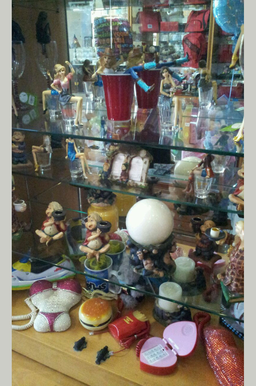 goofy,gift shops in Lebanon, arts in Lebanon,crafts in Lebanon, craft shops in Lebanon, gift stores in Lebanon, arts accessories in Lebanon,  home articles in Lebanon, home decorative items Lebanon, buying a gift from lebanon, Lebanon gifts, Lebanese gifts, Lebanese trendy gifts, Lebanon cool gifts, Lebanon adult gifts, Lebanese birthday gifts, Lebanese gift shops, Lebanon gift shops,Lebanese gift stores,Lebanese gifts, Lebanese paintings, wall decorations, collection of woodworks, paintings in lebanon, crystals in lebanon, glassware in lebanon, ironworks in lebanon, candlesticks in lebanon, lampshades in lebanon, home decorative items, picture frames in lebanon