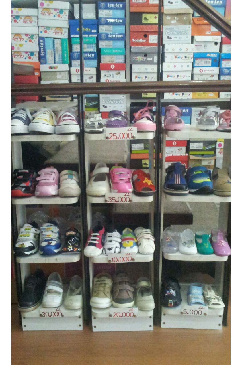 Jim & Jimmy, Children’s Shoes in Lebanon, children foot wear in Lebanon, Lebanon kids shoes, kids shoes in Lebanon, Kids foot wear in Lebanon, Babies shoes in Lebanon, Quality kids shoes in Lebanon, Fashion kids shoes in Lebanon, kids sandals in Lebanon, sandal for children in Lebanon, summer shoes for children in Lebanon, summer shoes for kids in Lebanon, kids shoe stores in Lebanon, kids shoe shops in Lebanon