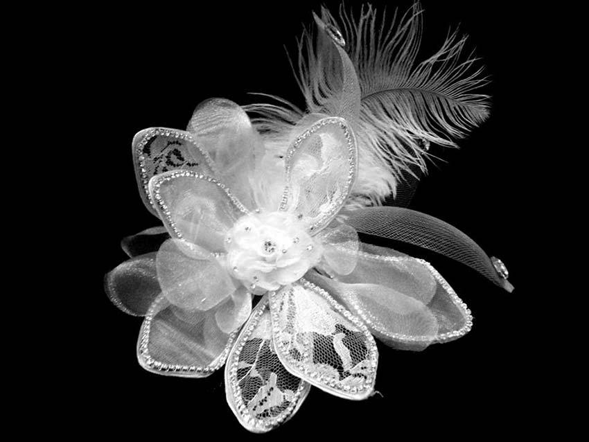 Champetra,Wedding accessories in Lebanon, fashion accessories in Lebanon, head accessories in Lebanon, hair accessories in Lebanon, tiara in Lebanon, wedding necklaces in Lebanon, handmade accessories in Lebanon, wedding jewellery in Lebanon, Lebanon wedding and fashion accessories