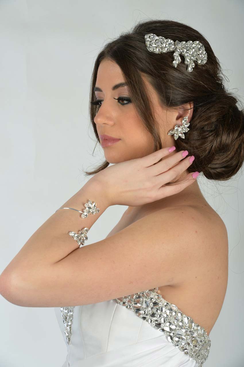 Champetra,Wedding accessories in Lebanon, fashion accessories in Lebanon, head accessories in Lebanon, hair accessories in Lebanon, tiara in Lebanon, wedding necklaces in Lebanon, handmade accessories in Lebanon, wedding jewellery in Lebanon, Lebanon wedding and fashion accessories