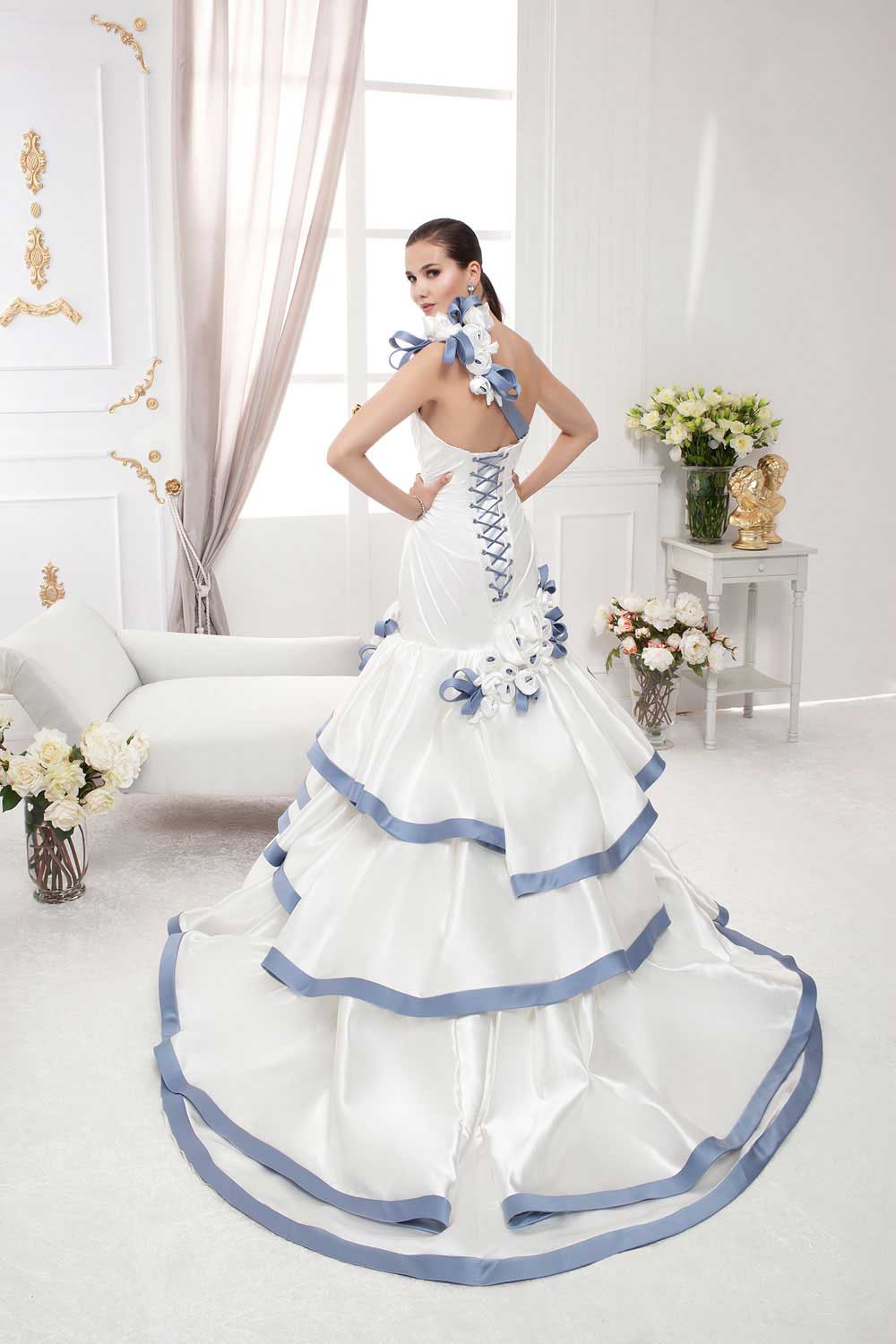 wedding dresses in Lebanon, weddings in Lebanon, wedding gowns in Lebanon, Lebanon wedding dresses, Lebanese brides