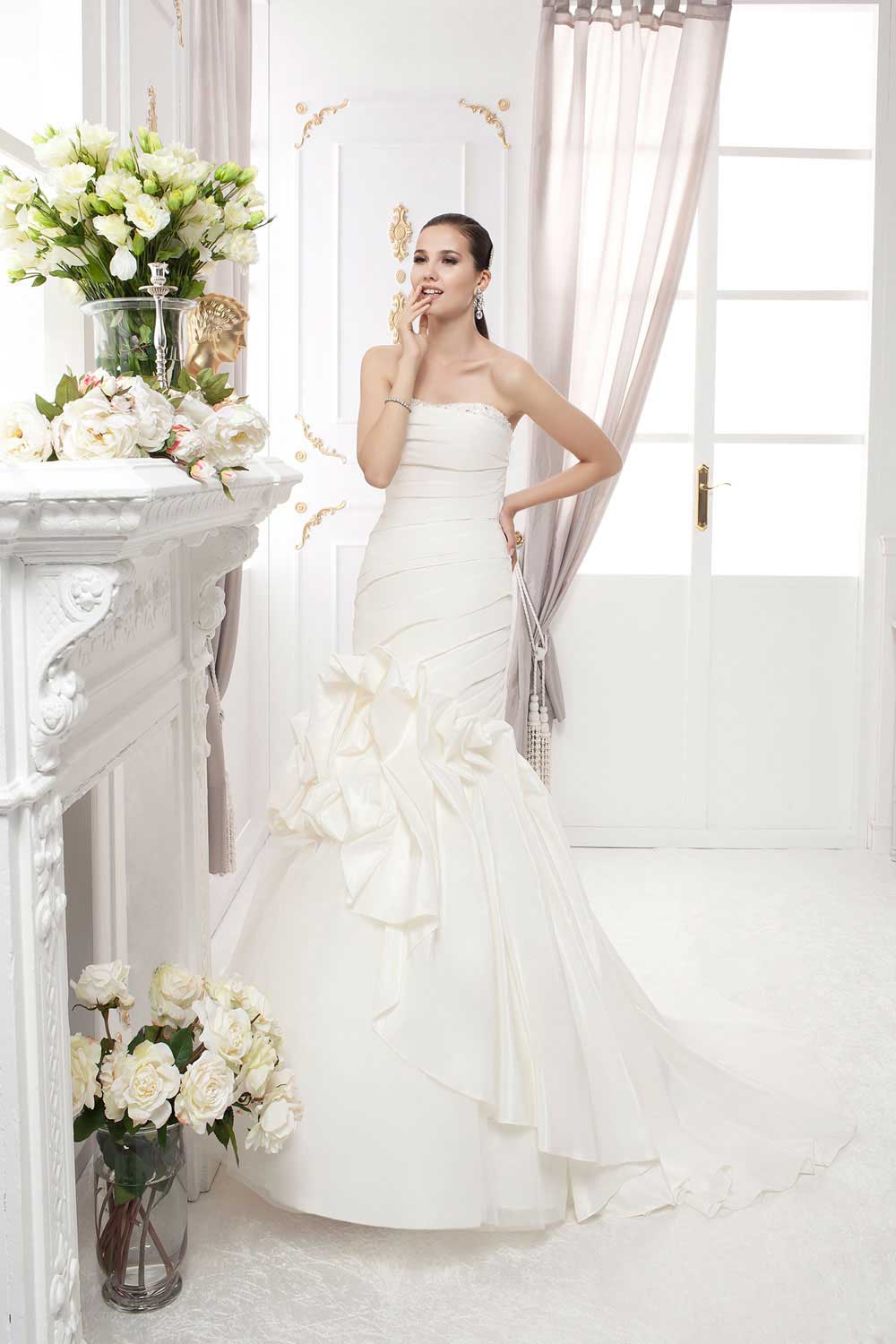wedding dresses in Lebanon, weddings in Lebanon, wedding gowns in Lebanon, Lebanon wedding dresses, Lebanese brides
