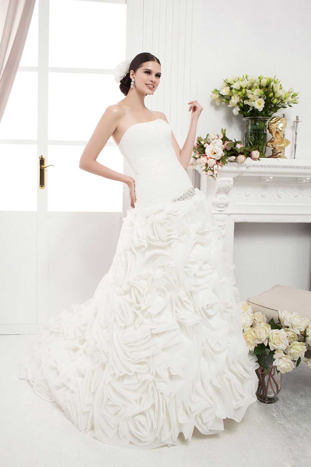 wedding dresses in Lebanon, weddings in Lebanon, wedding gowns in Lebanon, Lebanon wedding dresses, Lebanese brides
