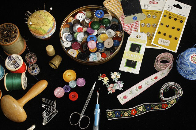 Moda unisex,accessories lebanon in lebanon,costumes in lebanon, party accessories in lebanon,accessories services in Lebanon