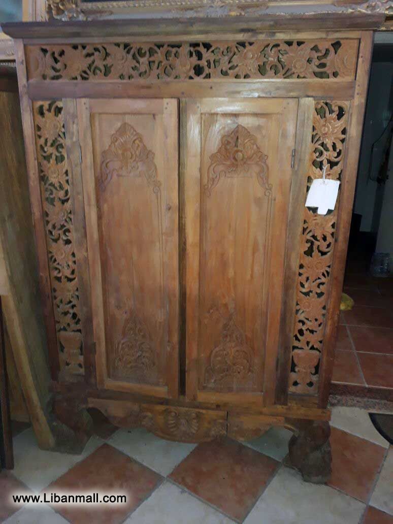 Antique Center, antique reproductions, French, Italian and Old English Furniture