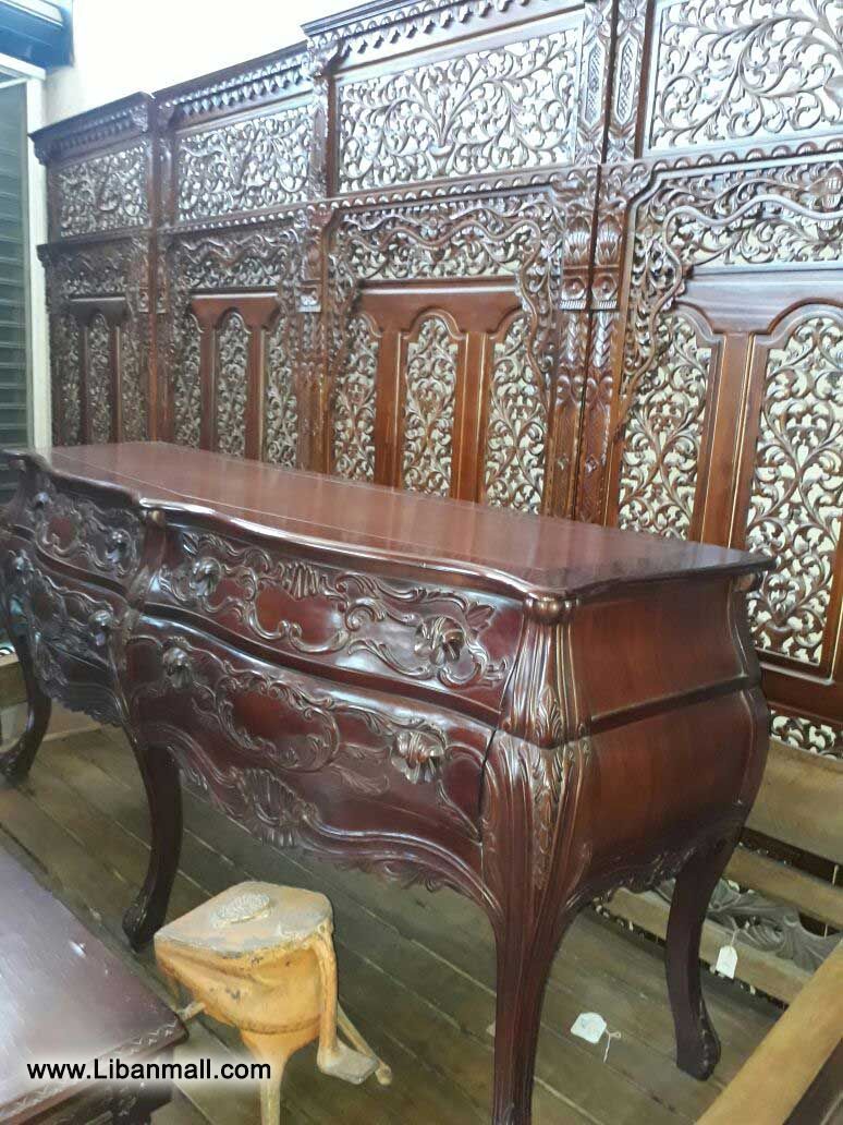 Antique Center, antique reproductions, French, Italian and Old English Furniture