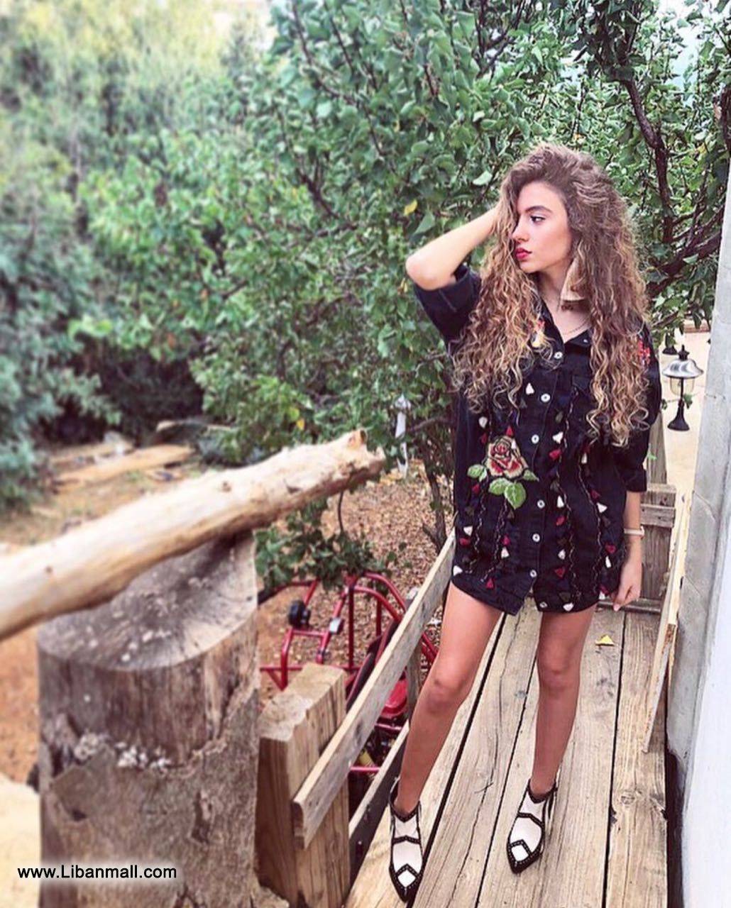 Femme Distinguee, boutiques in Lebanon, women's clothing & accessories, women shoes & bags