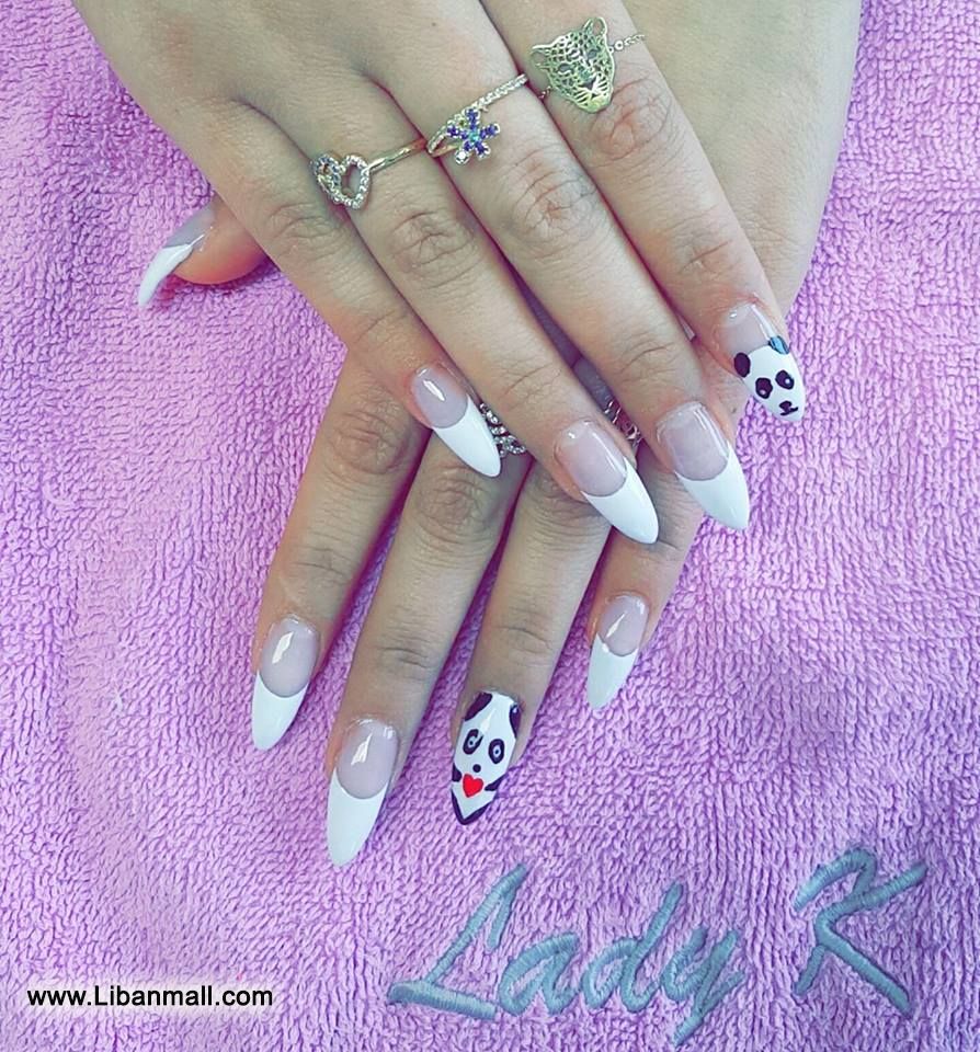 Carlos Nassim Hair Bar, Nail Artist