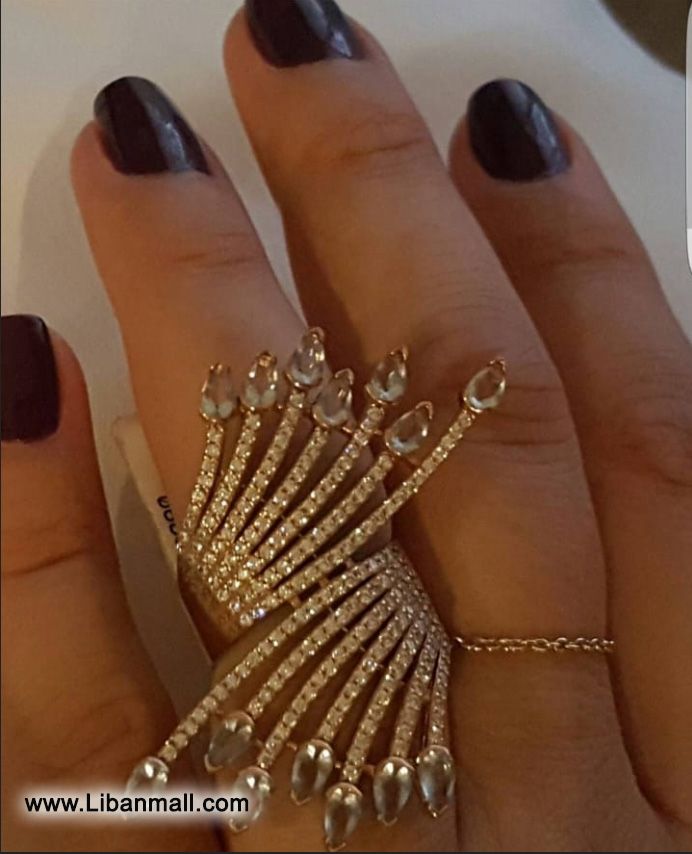 Sophie Stiquée Boutique, women's dresses, shoes, casual women's wear made in Turkey, quality women's wear made in France, trendy women's wear made in Italy