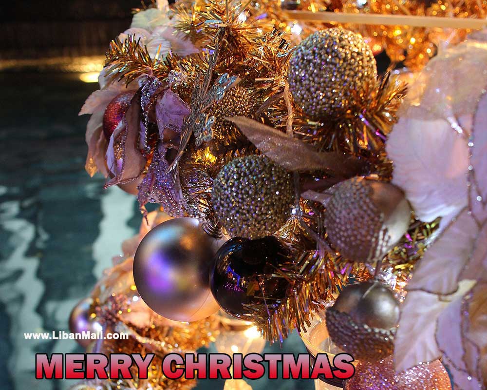 Free christmas ecard from lebanon, free greeting cards, free seasons greetings card, happy holidays card, merry christmas card, pink and purple pastel colors